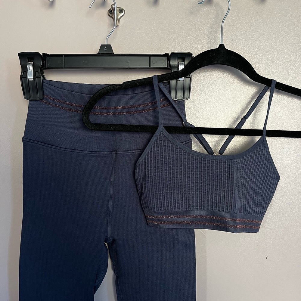Spiritual Gangster  dark blue leggings and bra set